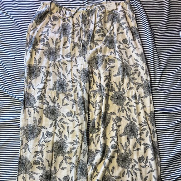 BNWT Abercrombie & Fitch Ultra High/Wide pants. Size XL - Picture 1 of 4